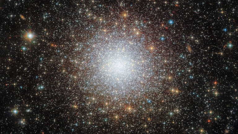 Grande Attrattore: perché la Via Lattea corre a 600 km/s senza meta