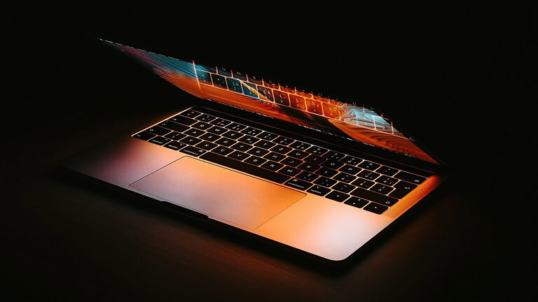 MacBook Ultra e MacBook Pro M6: Apple prepara un autunno bollente