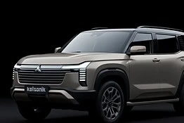 Mitsubishi Pajero 2026, torna il Multi Meter: la strumentazione per l’offroad
