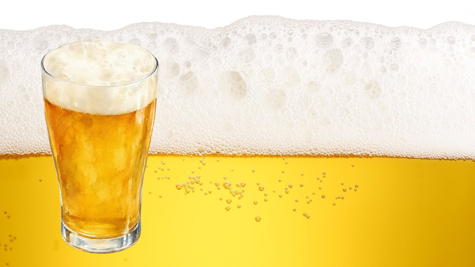 Schiuma della birra: ecco il segreto della sua stabilità secondo la scienza