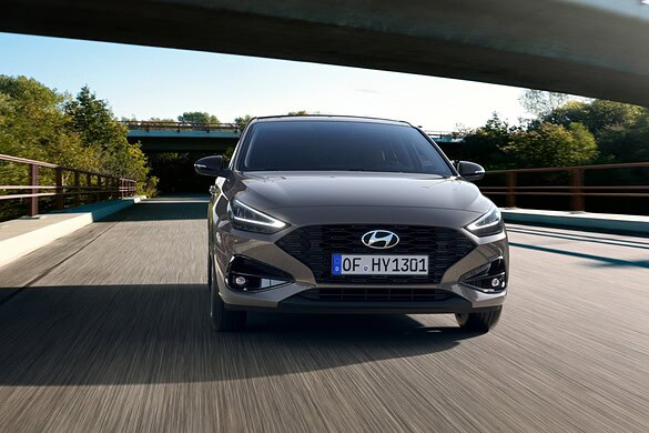 Hyundai i30, arriva il MY27: eCall 5G e prezzi invariati, parte da 28.350 euro