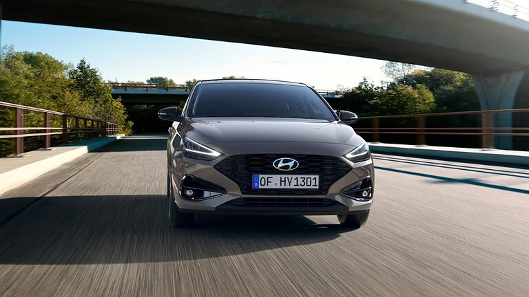 Hyundai i30, arriva il MY27: eCall 5G e prezzi invariati, parte da 28.350 euro