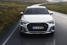 Nuova Audi A3, restyling rivoluziona gli interni: ecco il Digital Stage