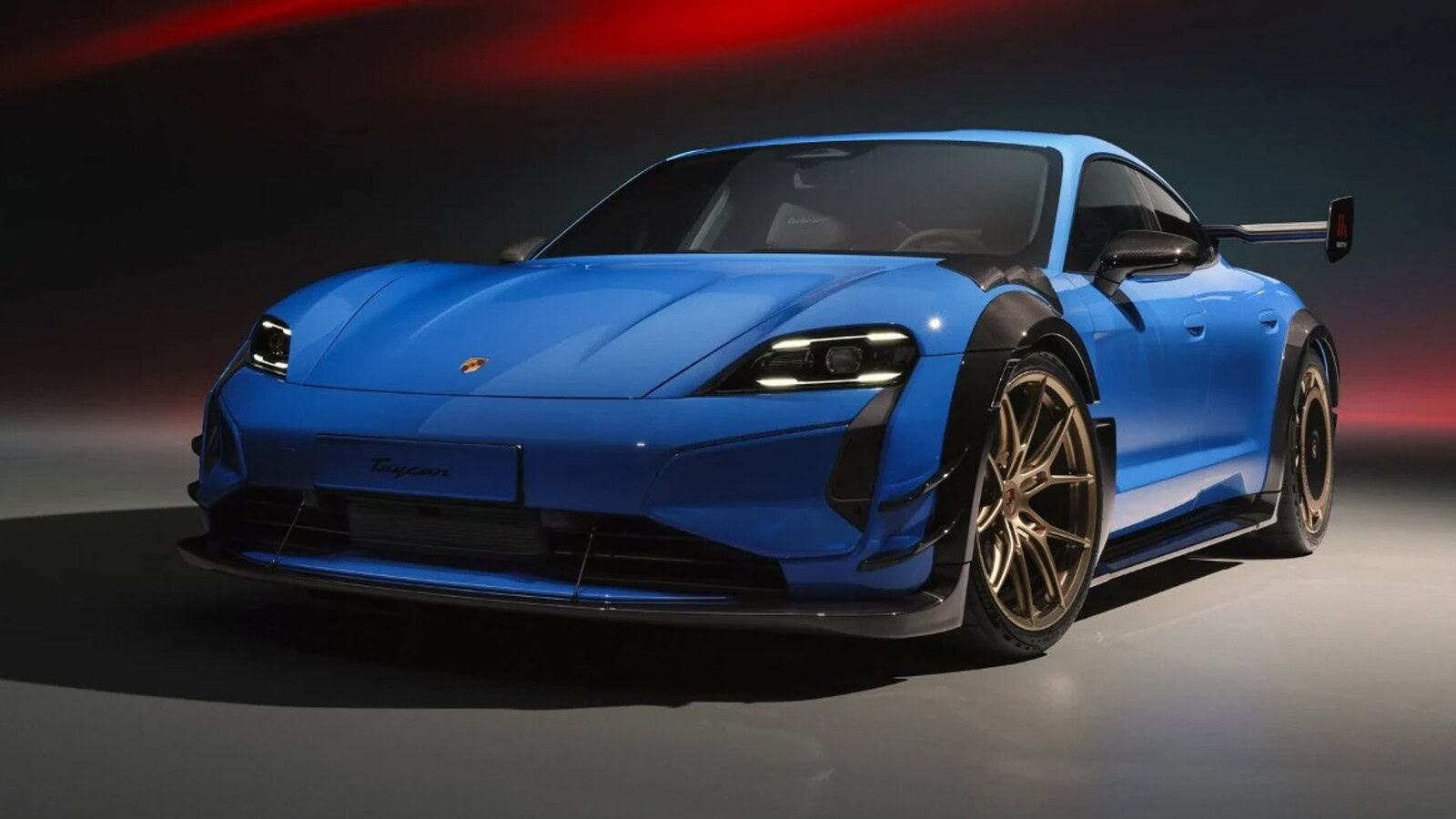 Porsche, la strategia 2035: tagli, ibrido e il piano per rinascere