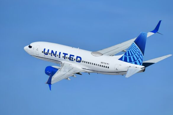 Boeing 767 costretto a invertire la rotta per uno speaker chiamato “BOMB