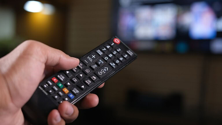 Digitale terrestre, la lista canali cambia ancora: le novità LCN