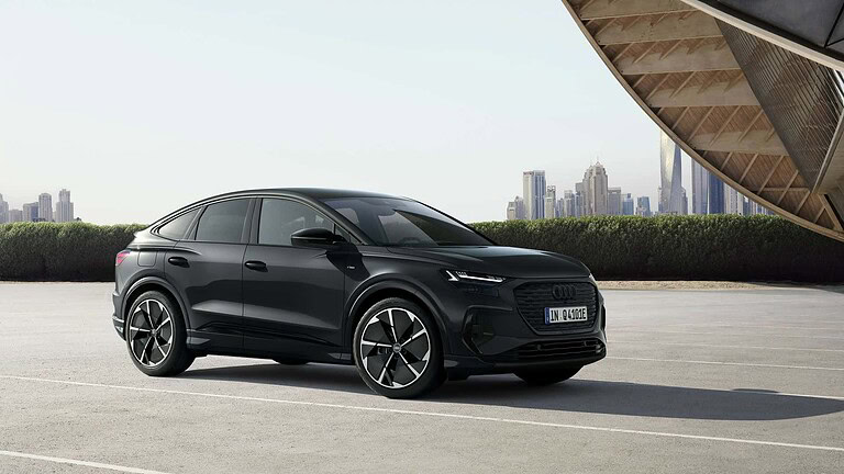 Audi Q4 e-tron: nuovo restyling e prezzo da 43.350 euro