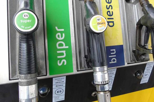 Diesel oltre 2 euro al litro: pieni più cari in tutta Italia