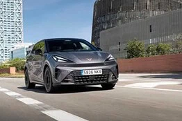 Cupra Raval Plus scende sotto i 30.000 euro con 328 km di autonomia