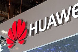 Huawei costruisce una fabbrica di DRAM: prezzi RAM in bilico