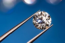 Diamanti come sensori quantistici: xEnergy taglia gli sprechi fino al 30%