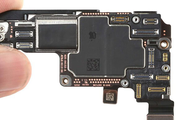 Apple in difficoltà: la memoria LPDDR5X va ai giganti dell’AI