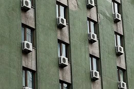Climatizzatori, consumi record mettono in crisi le reti elettriche