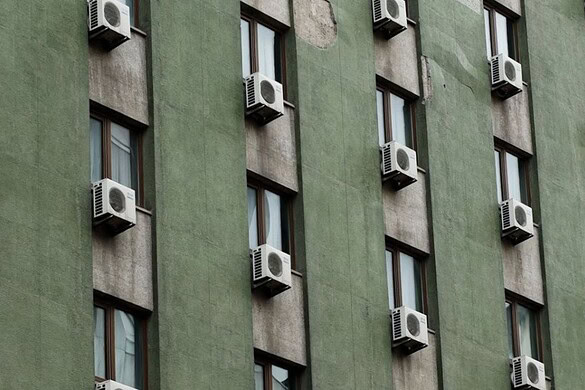 Climatizzatori, consumi record mettono in crisi le reti elettriche