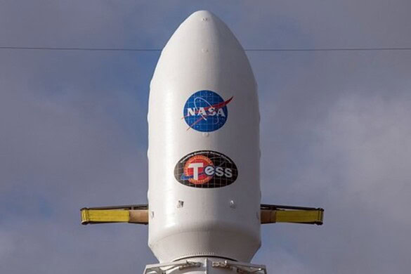 TESS trova un esopianeta con un metodo mai previsto: prima volta per la NASA