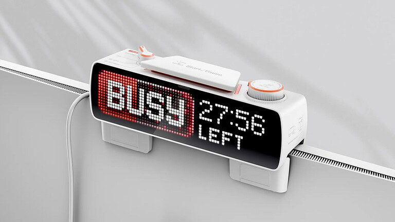 Busy Bar di Flipper Devices: il nuovo display da scrivania per la produttività