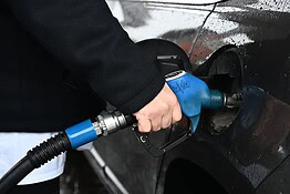 Benzina rinnovabile, il test di Bosch, Toyota, BMW e Repsol
