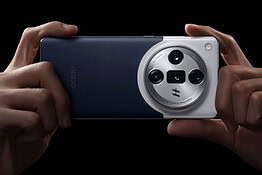 Oppo A7, spunta un nuovo modello con batteria da 8.000 mAh