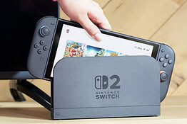 Nintendo Switch 2 OLED: display Full HD e sviluppo verso fine 2026