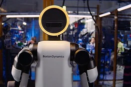 Hyundai, sciopero degli operai contro i robot umanoidi Atlas