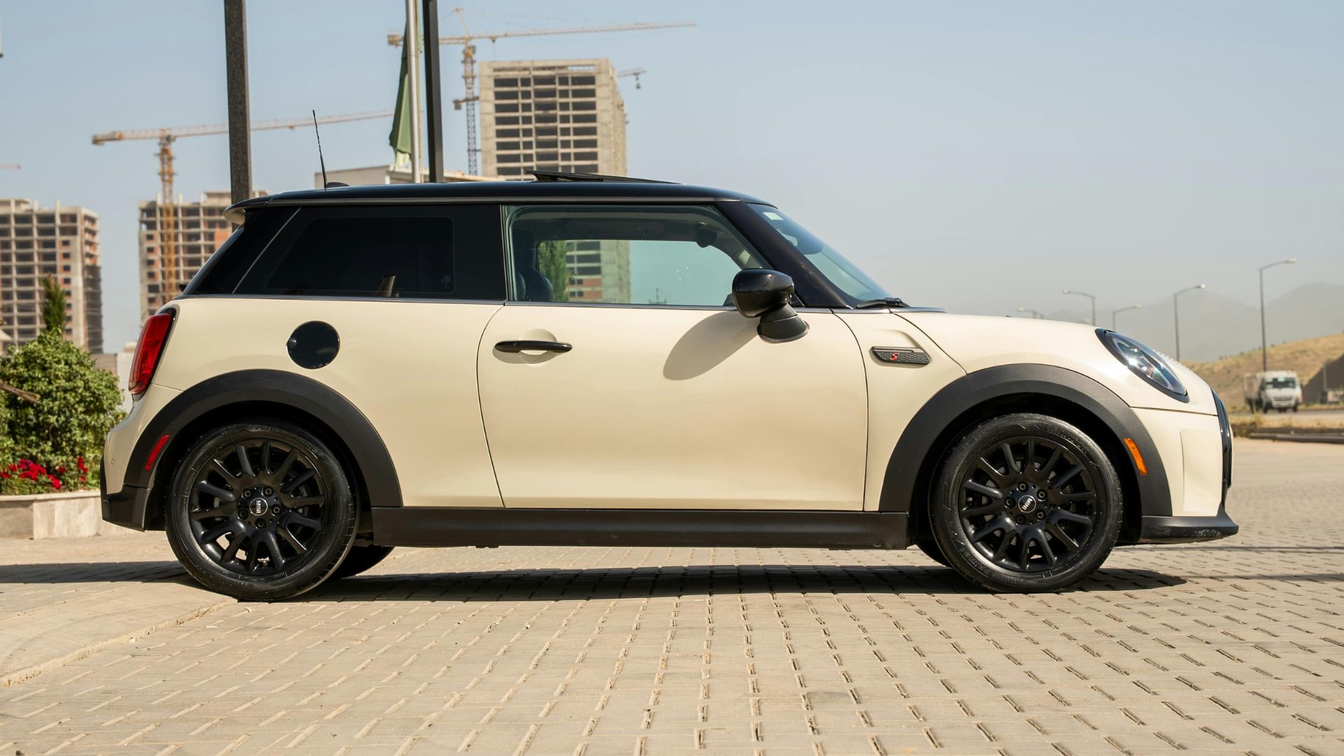 Mini Countryman off-road: test tra le Montagne Rocciose Mini Countryman off-road: test tra le Montagne Rocciose