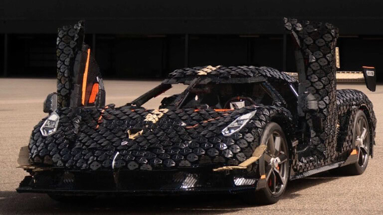 Koenigsegg LEGO tocca 111 km/h: record a Goodwood