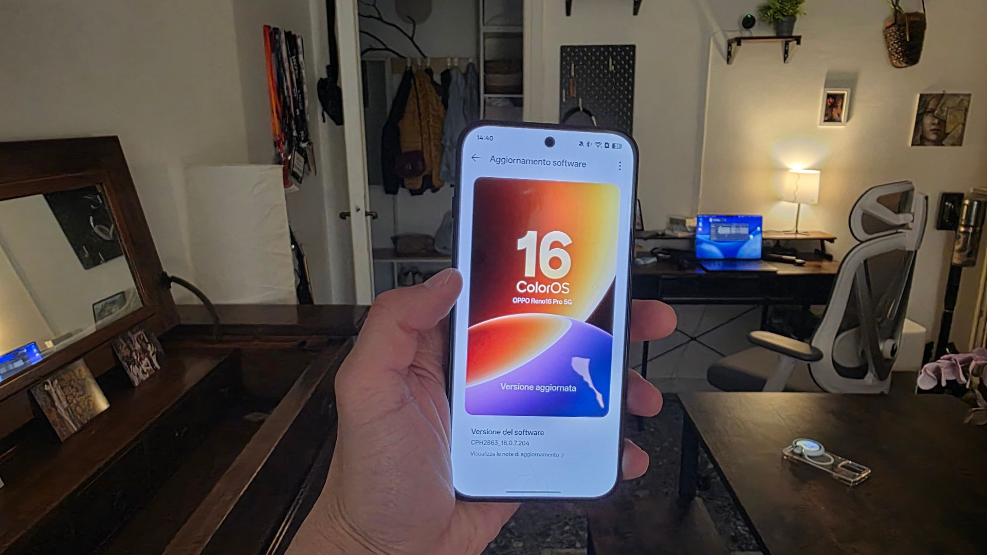 OPPO Reno 16 Pro