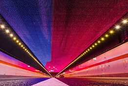 Tunnel Taihu, la Cina inaugura la galleria sottomarina coi LED