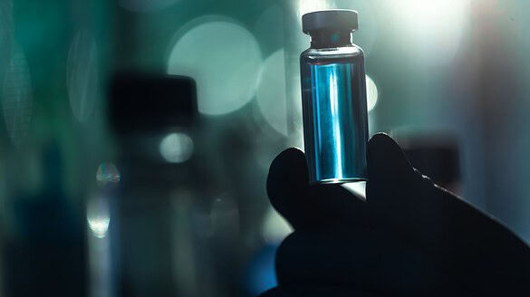 Peptidi, la nuova moda social che nasconde rischi seri per la salute