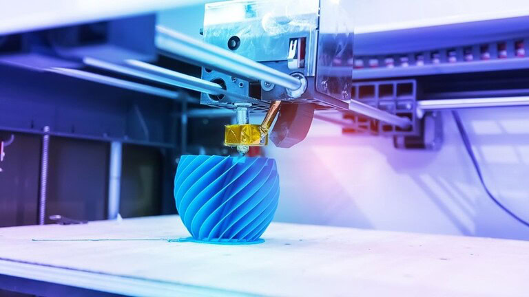 Stampa 3D olografica: addio ai difetti dei materiali