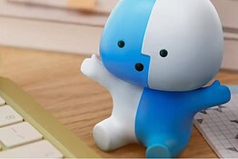 MacBook Neo, spuntano i prototipi originali di Lil’ Finder Guy