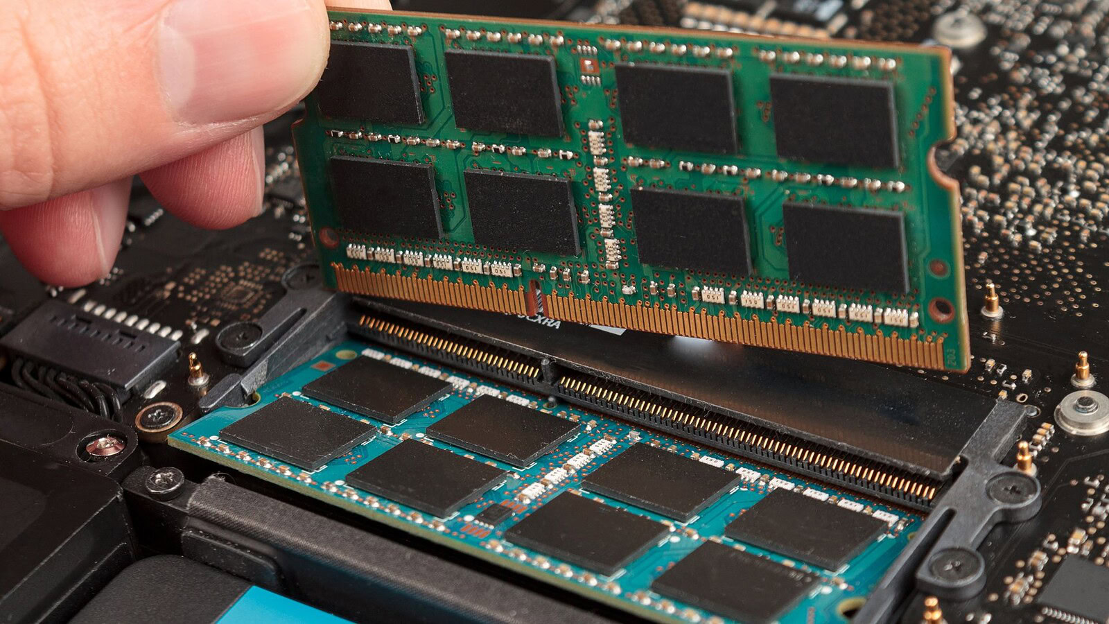 DDR5, prezzi record in Germania