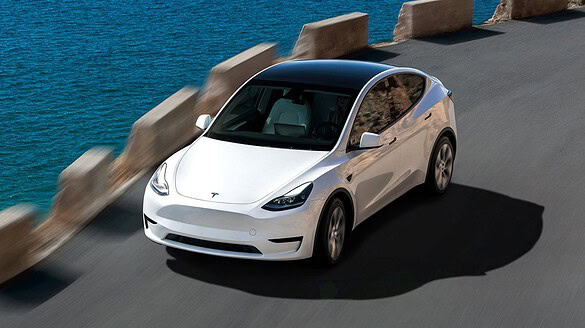 Tesla, vendite record ma utili in calo del 17% nel 2026