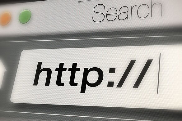 Browser AI ingannati da un gioco di matematica: solo OpenAI corregge la falla