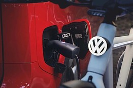 Volkswagen e la bici elettrica con radar e luci intelligenti