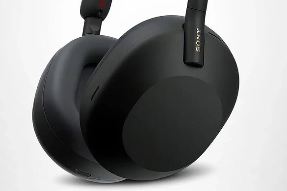 Sony: le cuffie diventano head tracker gratis per simulatori su PC