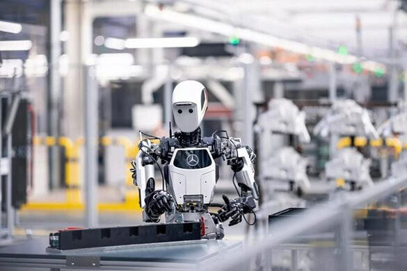 Robot umanoidi nelle fabbriche: BMW, Tesla e BYD sono pronte