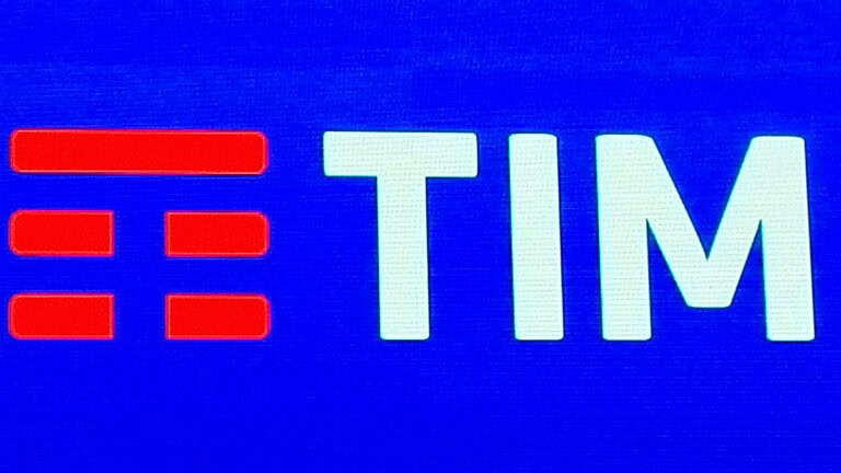 TIM Privilege Smartphone raddoppia i Giga a 4,99 euro al mese