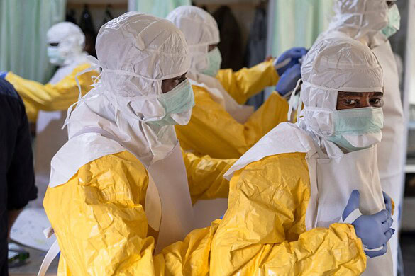 Ebola, secondo americano contagiato curato in Germania