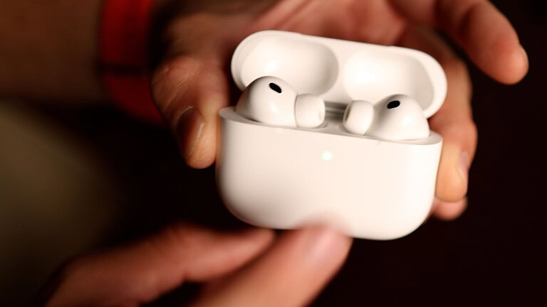 Apple avrebbe congelato lo sviluppo delle AirPods Ultra