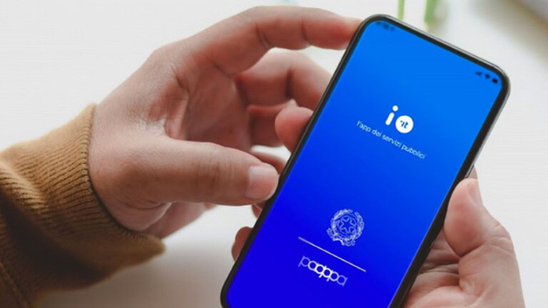 IT-Wallet si allarga: ISEE, residenza e titoli di studio in arrivo