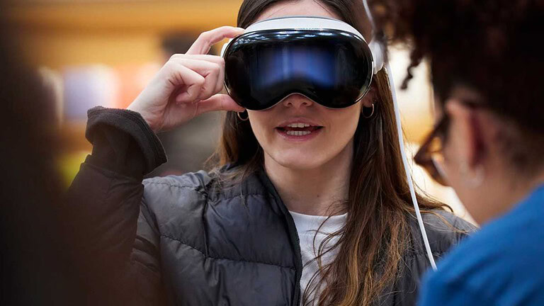 Apple Vision Pro verso la fine: addio ai micro OLED con Samsung