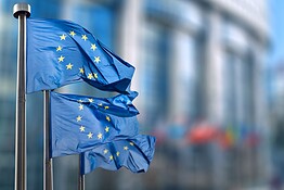 AI Act, nuove regole UE sulla trasparenza dei contenuti generati