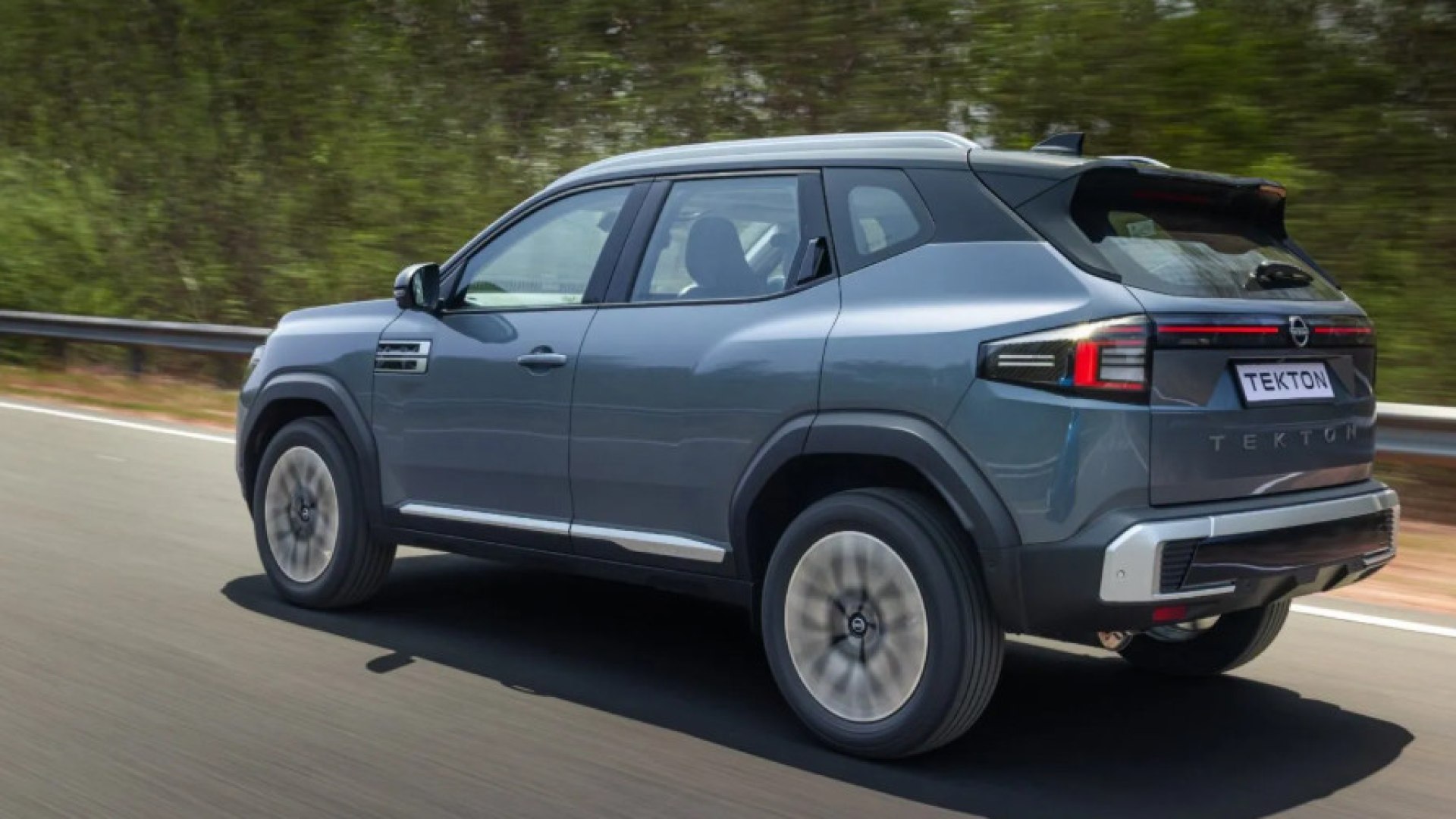 Nissan Tekton, il SUV gemello della Dacia Duster che non arriverà in Europa