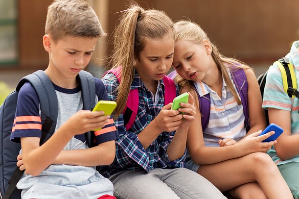 Verifica dell’età per le app: la Corte Suprema conferma la legge in Texas