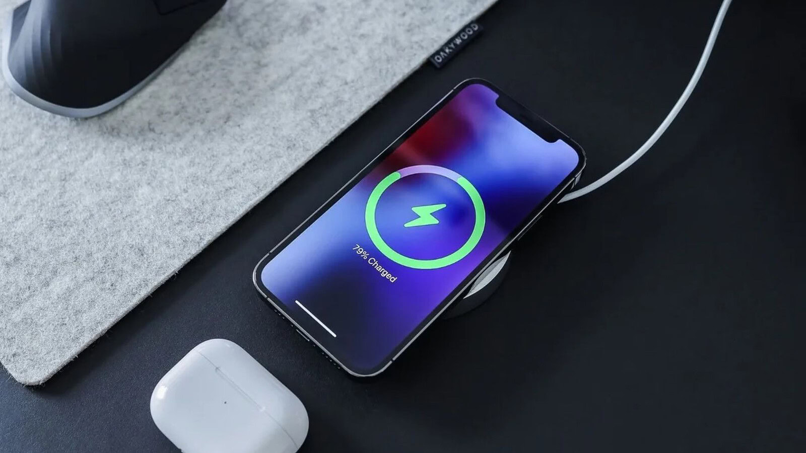 iPhone 21, Galaxy S28 e Pixel 13: ricarica wireless a 50W in arrivo
