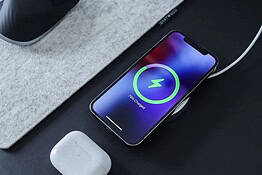 iPhone 21, Galaxy S28 e Pixel 13: ricarica wireless a 50W in arrivo