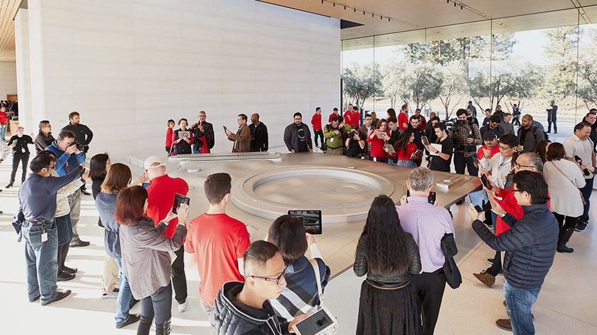 Apple Park Visitor Center: chiude l’area espositiva per lavori
