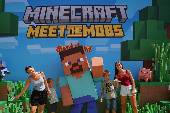Gardaland inaugura Minecraft Meet The Mobs in esclusiva italiana
