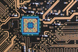 Chip cinesi, spedizioni verso i 5 milioni di unità nel 2026